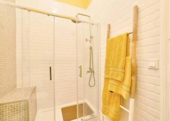 Entire Flat Great View Alcantara *